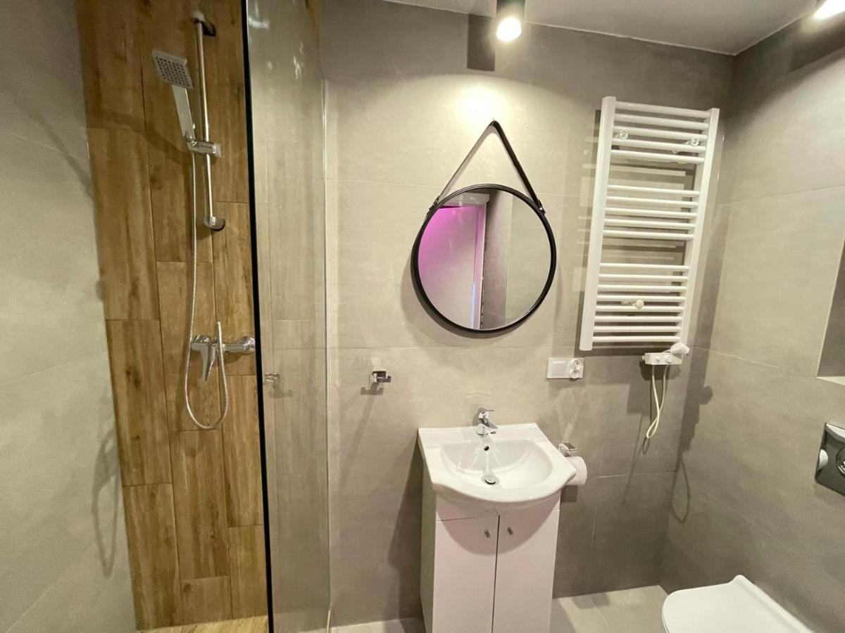 Yourapart Jacuzzi Przy Zamku Krolewskim ワルシャワ エクステリア 写真